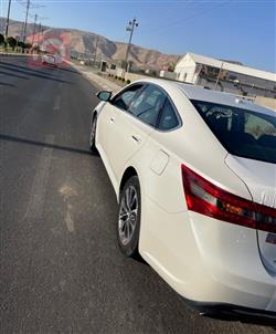 تويوتا أفالون